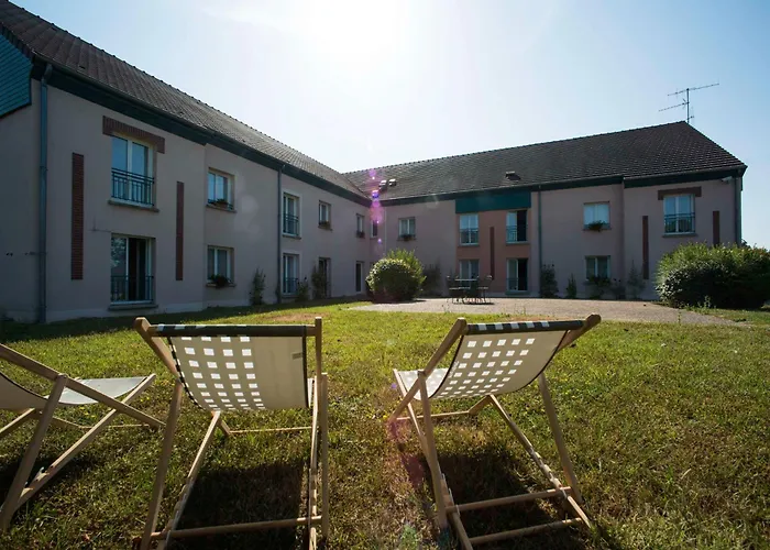 Brit Hotel Du Perche